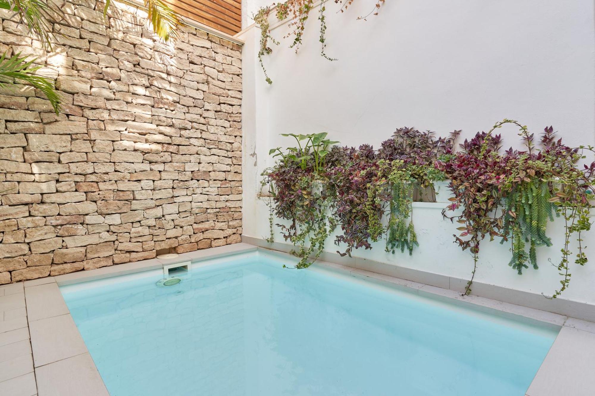 Luxury Apartment In نيرخا المظهر الخارجي الصورة